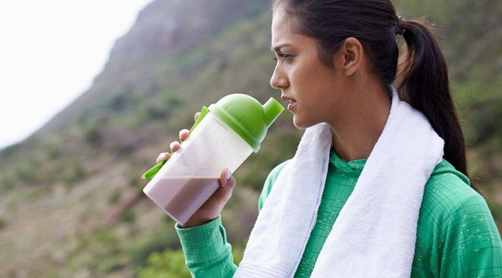 Best Meal Replacement Shakes for Weight Loss in 2024