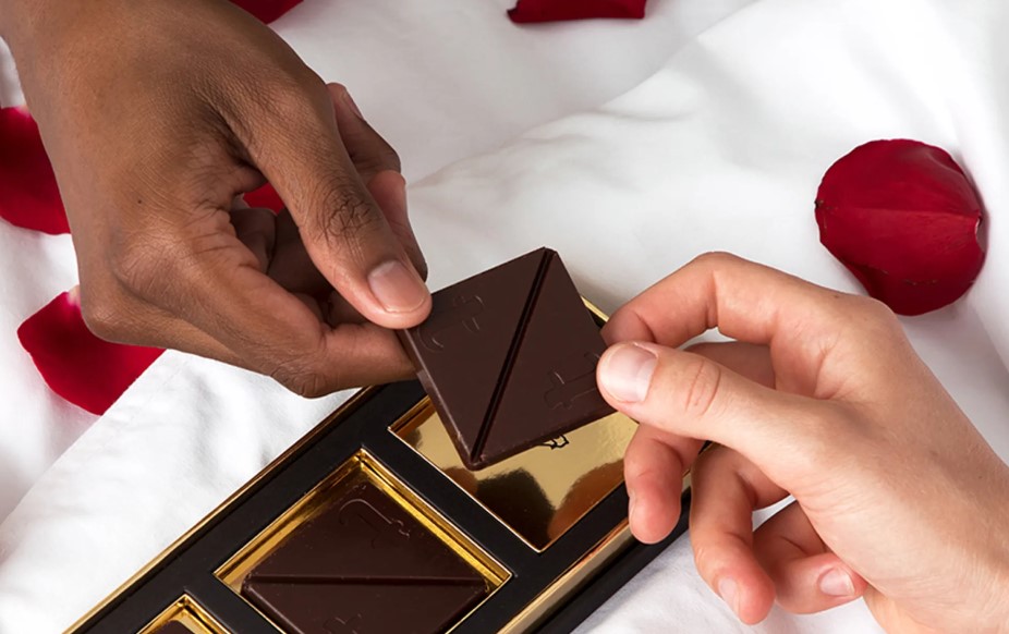 Tabs Chocolate Squares for Couples in 2024