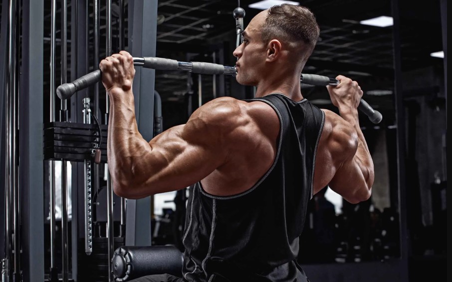 Ultimate Lat Pulldown Guide: Technique, Tips, and Benefits